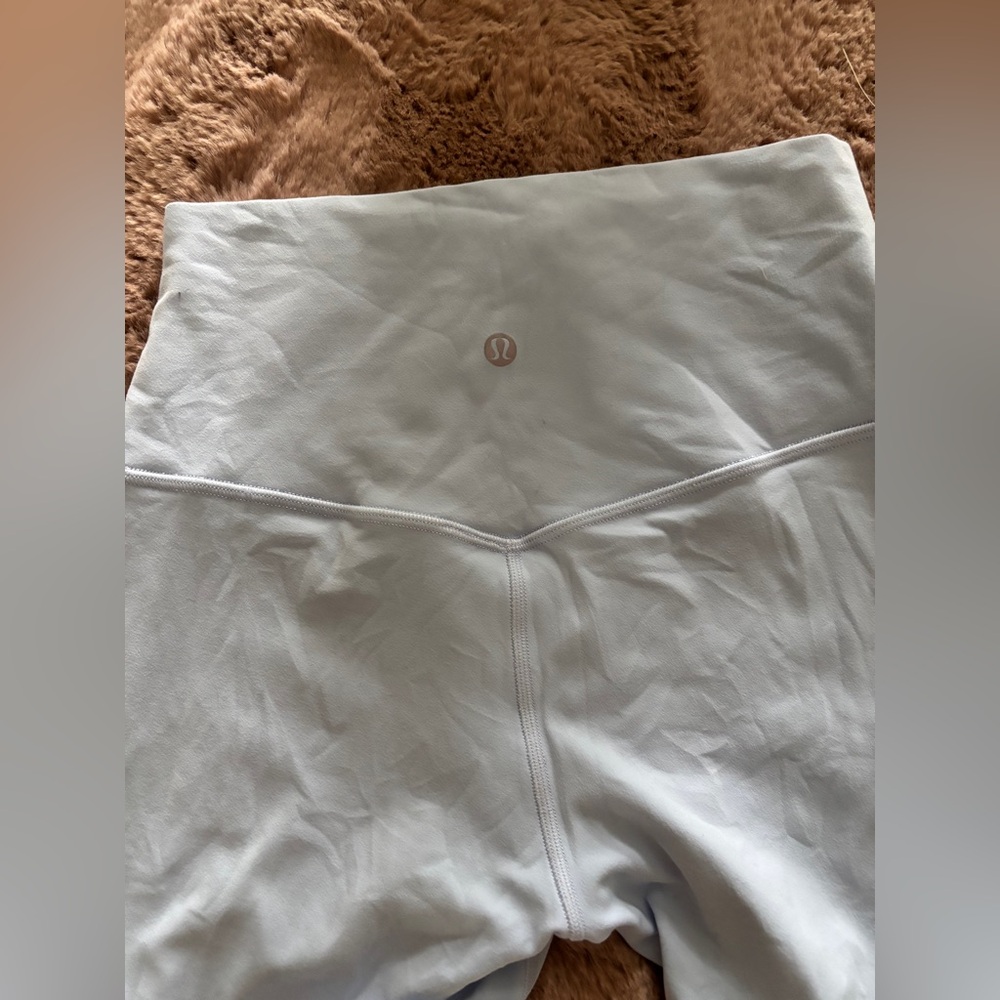 Lululemon 6” align shorts - Picture 3 of 7